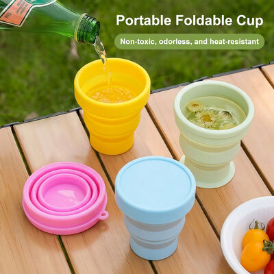comprar Taza Plegable de Silicona de Grado Alimenticio con Logo Personalizado al por Mayor, Taza de Viaje Reutilizable Plegable, Botella de Agua Portátil de Silicona online manufacture