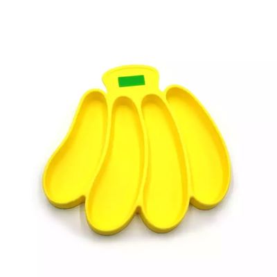 El plátano moderno formó libre de Tray Suction Self Feeding BPA del bebé del silicón modificado para requisitos particulares