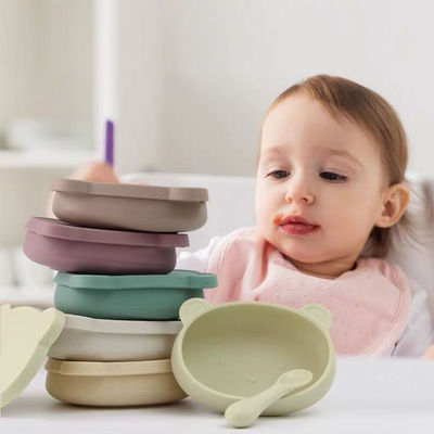 Los utensilios divididos sistema de alimentación del niño de la taza de la placa de la succión del silicón del cuenco de la succión cucharean