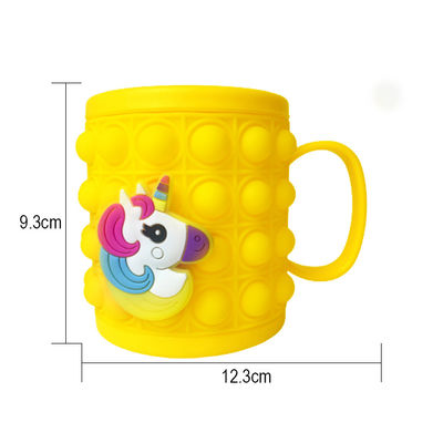 Alimento seguro y eficiente para bebés Taza de dibujos animados de silicona extraíble