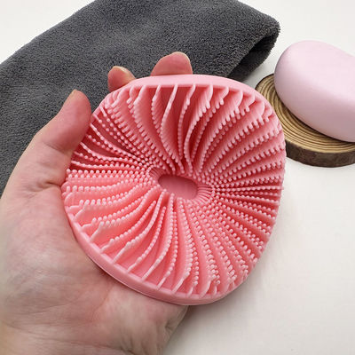 Logotipo personalizado Elíptico Masajista rosa Cepilla de cuero cabelludo Cepilla de silicona para la espalda Cepillos de baño Scrubbers
